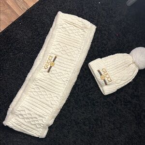 Gucci Cream Kids Beanie and Scarf Set